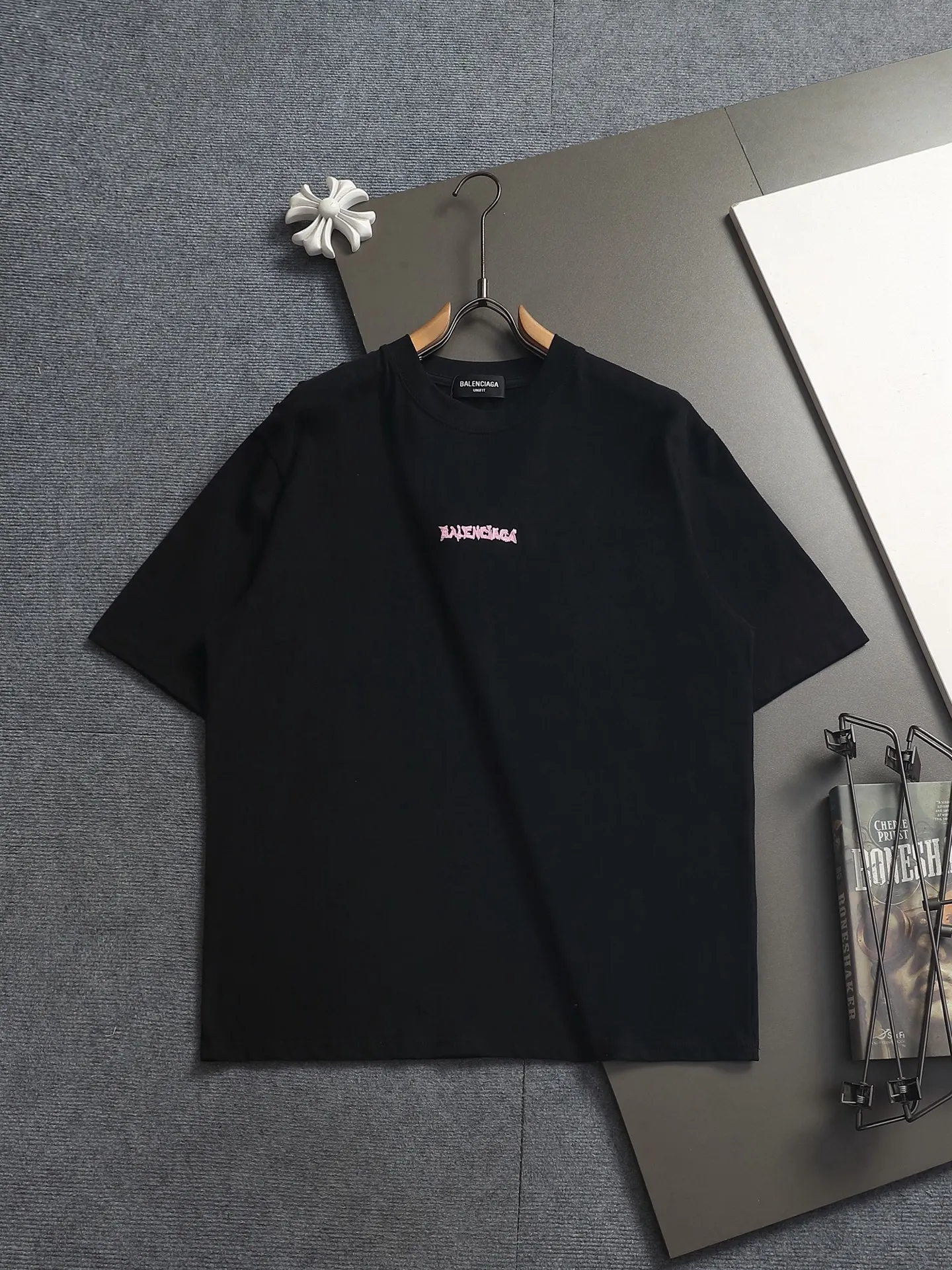 BALENCIAGA logo Logo ， Retro Same Style T 320 Versatile : Black Size：S M L XL
